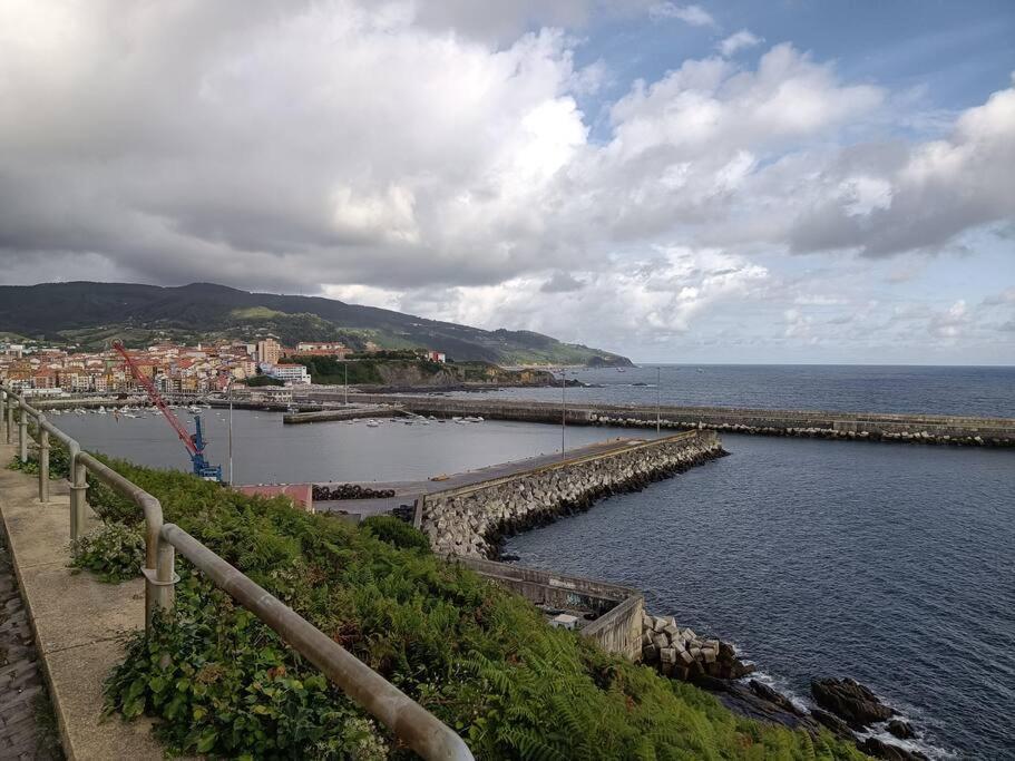 Atxitxek Apartamento En Bermeo Extérieur photo